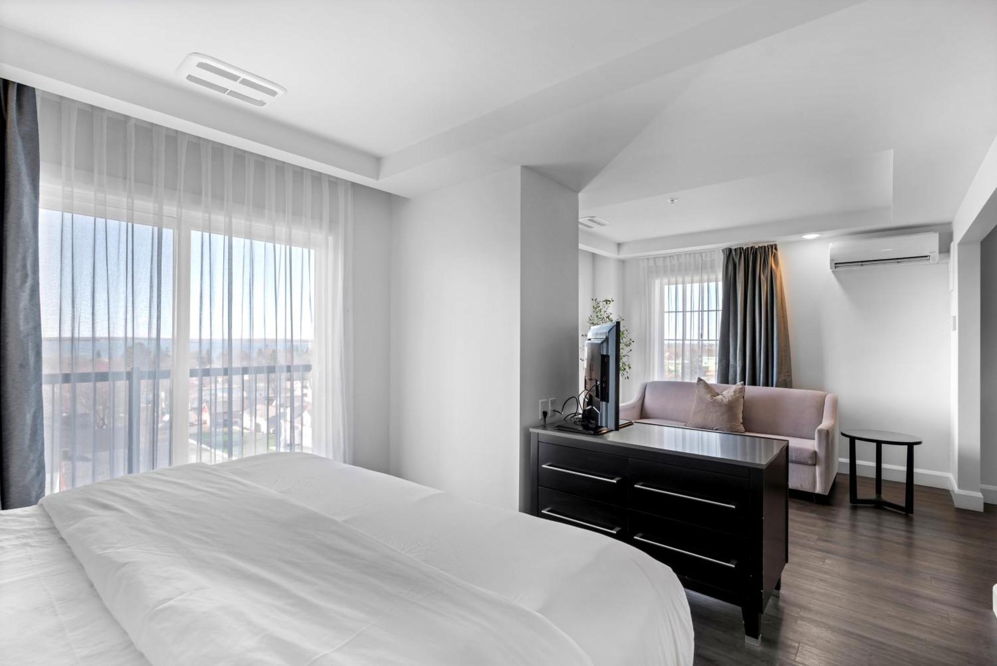 Hotel Шедіак Екстер'єр фото